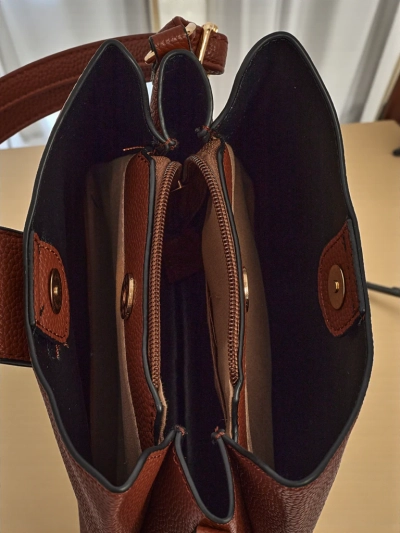 Малка дамска чанта от еко кожа Narias