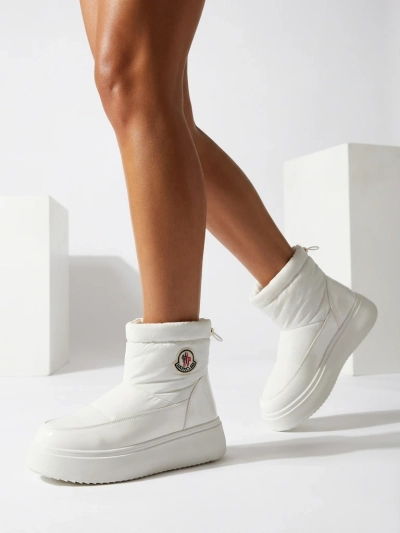 Royalfashion Дамски ботуши за сняг в бял цвят Ademra