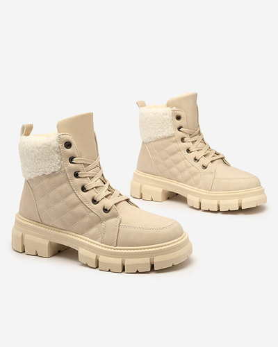 Royalfashion Бежови дамски изолирани ботуши Hogenaf