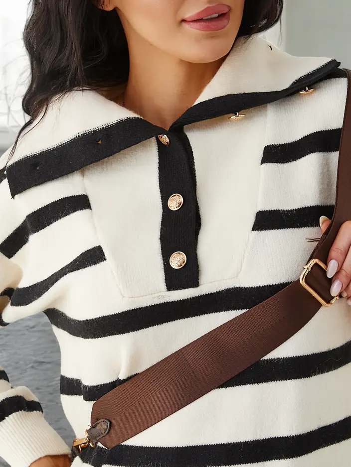 Дълга женска рокля с раиран десен от Royalfashion