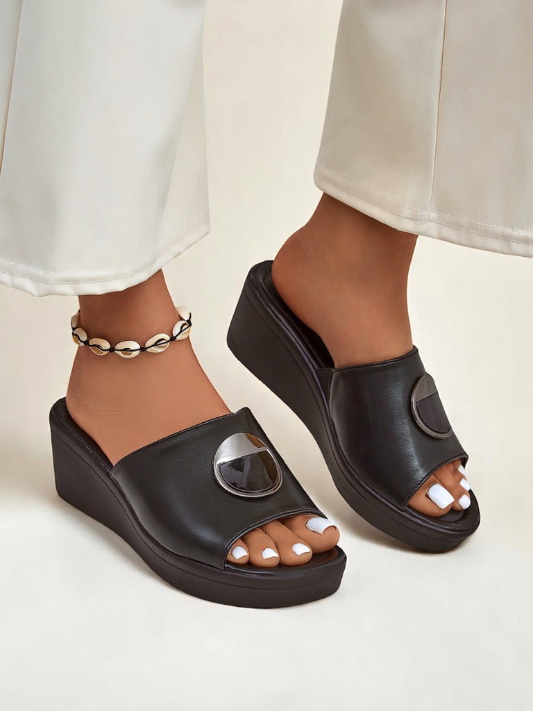 Royalfashion Дамски сандали на платформа Elira