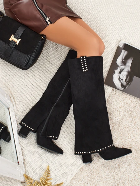 Дамски еко велурени ботуши с горна част Bryves