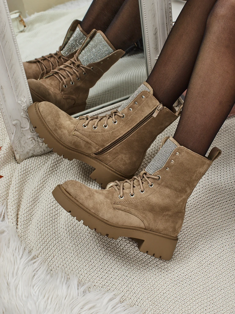 Дамски еко велурени боти с връзки Ferlyne