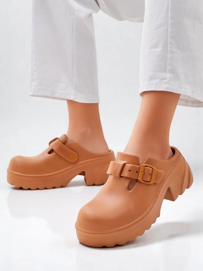 Royalfashion дамски сандали с гумени токчета Voxones