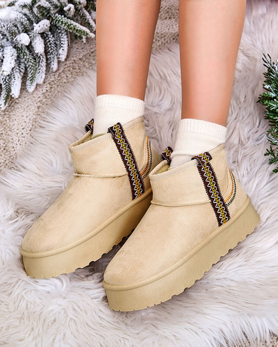 Royalfashion Дамски къси ботуши a'la snow boots with ornament Erititta