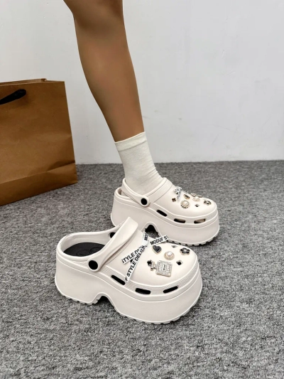 Royalfashion Жени гумени сандали с декорации Dellos