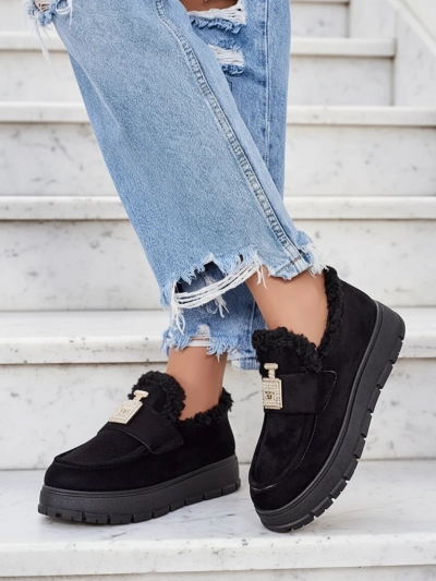 Черни обувки Kalliope с платформа и пух