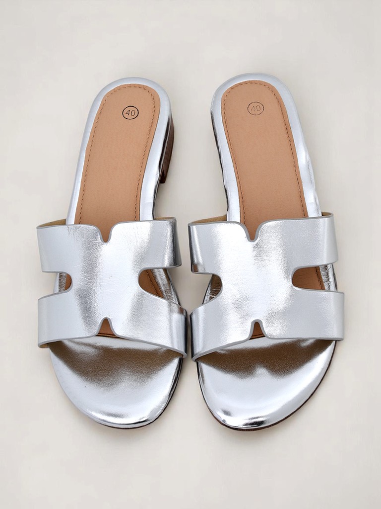 Royalfashion Дамски чехли на плоска подметка SilverEase