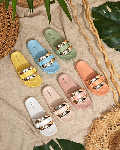 Pomarańczowe damskie klapki ze złotą ozdobą Serina - Obuwie