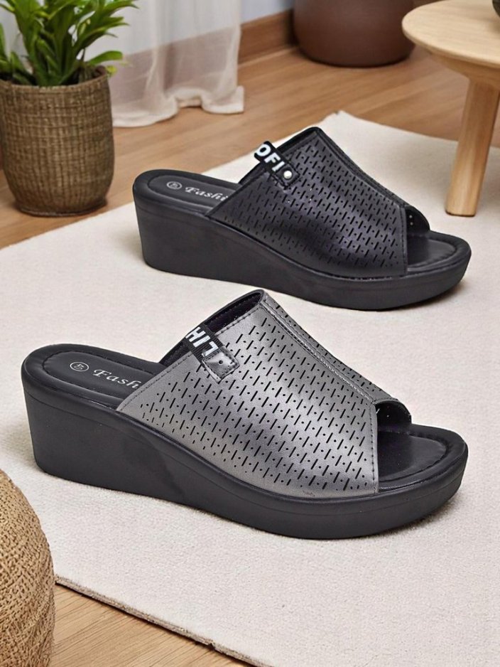 Royalfashion Дамски чехли на платформа Luna Wedge