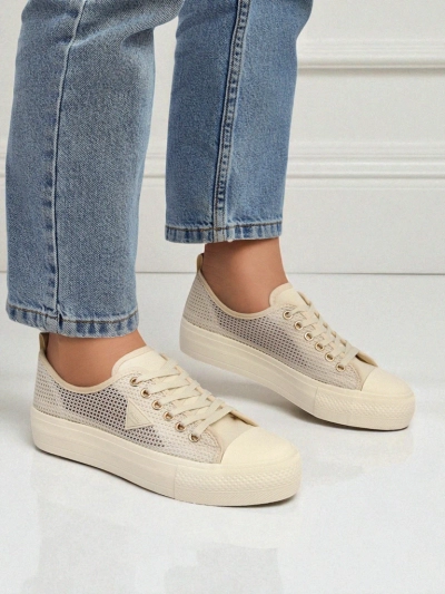 Дамски бежови кецове Callista Mesh – плосък ток, колекция Лято Есен