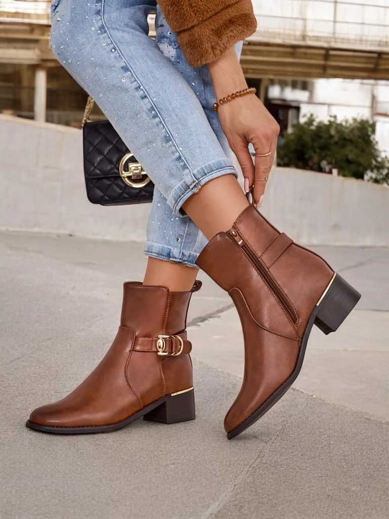 Дамски ботуши на Royalfashion Ovirto