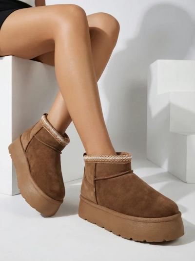 Royalfashion Дамски къси ботуши a'la snow boots Xoalla