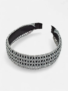 гълъбово сиво