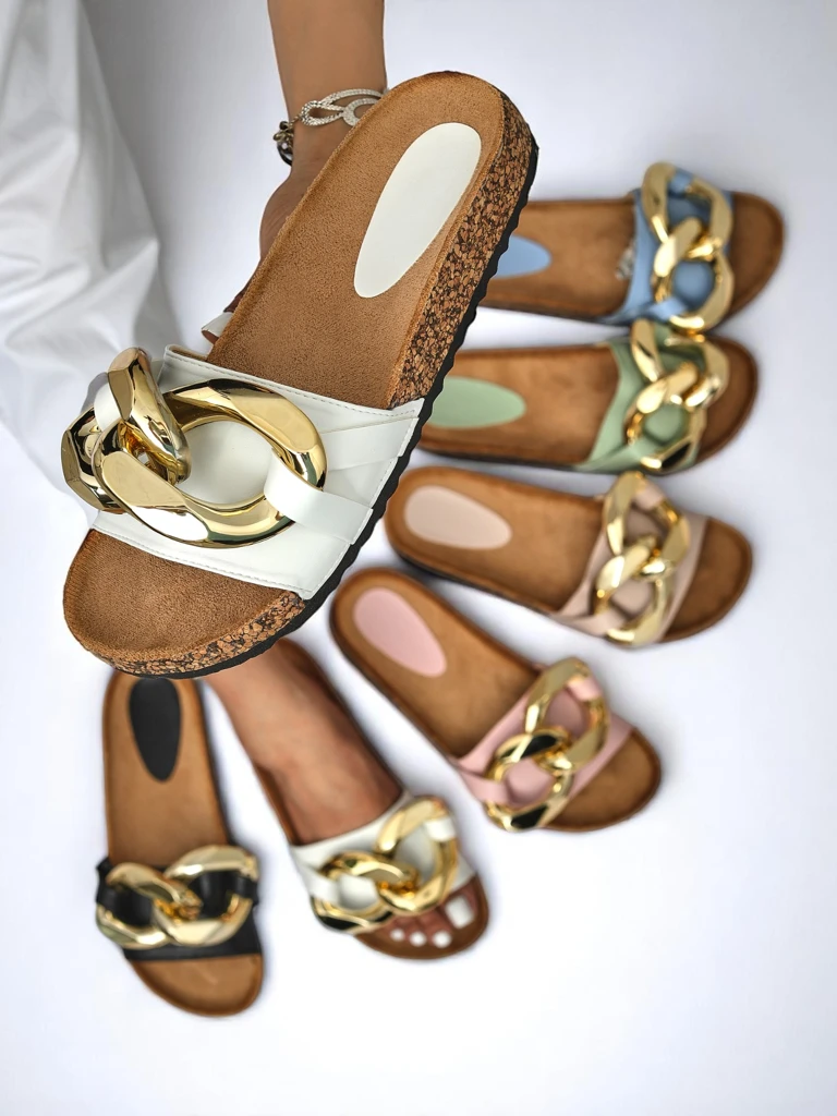 Дамски сандали Athenis Bianco Royalfashion – екологична кожа, златна верижка