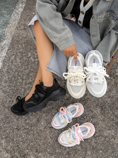 Спортни маратонки Royalfashion за жени на по-дебела подметка Loness