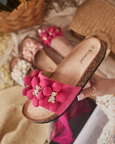 Royalfashion Дамски джапанки със златни мечета и цветя Isaralle