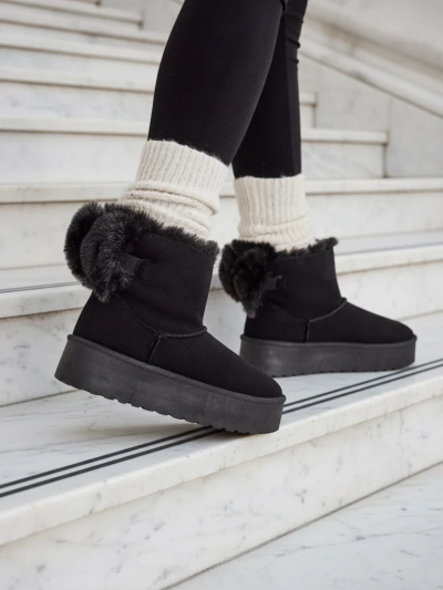 Royalfashion Дамски ботуши a'la snow boots в черно Goroggo