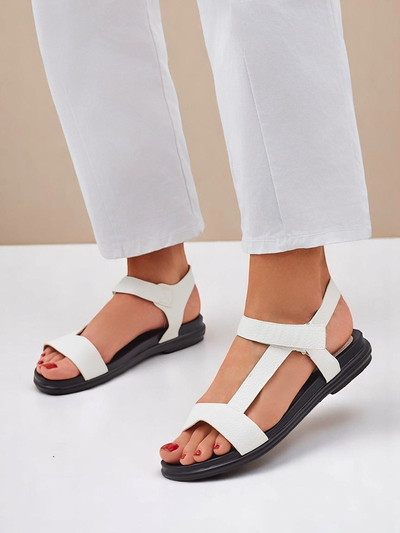 Royalfashion Дамски сандали с равна подметка Lillia