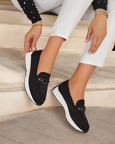 Royalfashion Елегантни дамски мокасини Zoli