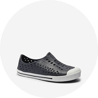 Тъмносиньо