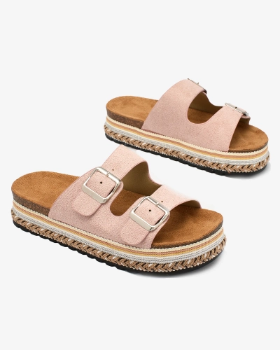 Royalfashion Дамски джапанки с катарами в светло розово Monna