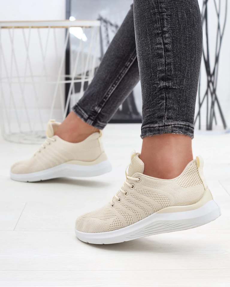 Кремави дамски спортни обувки от плат Bofia - Обувки