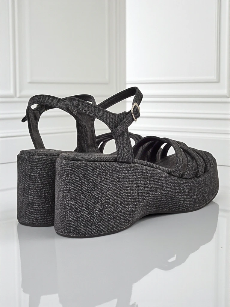 Royalfashion Дамски сандали на танкетка Shadow Lift