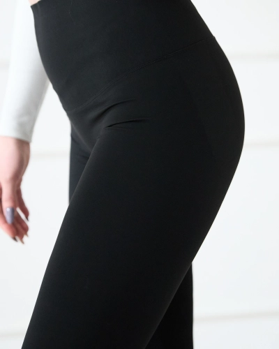 Черен дамски клин с широк ластик на талията- Облекло