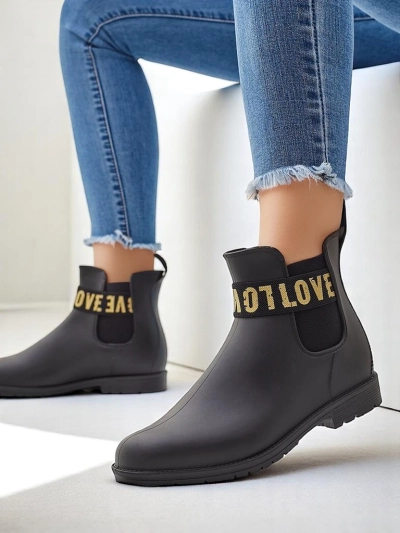Дамски матови дъждовни ботуши Royalfashion с надпис Love Love