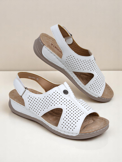 Royalfashion Дамски ажурни сандали Leminni