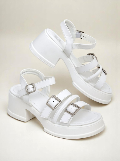 Royalfashion Дамски сандали с нисък дебел ток Otteze