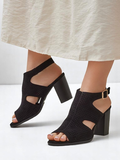 Royalfashion дамски сандали с блок ток и изрязани мотиви Abetle