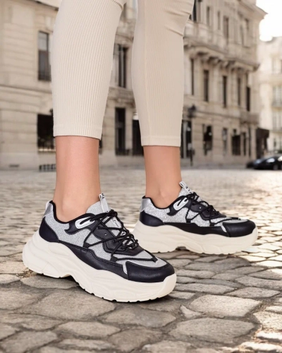 Обувки Royalfashion за жени на по-дебела подметка Teresii