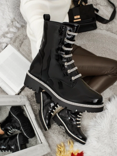 Лакирани дамски боти с връзки Fjorra