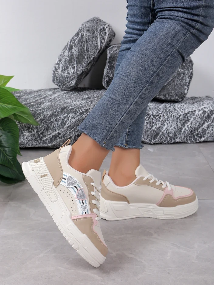 Royalfashion Жени маратонки с брокат Samoles