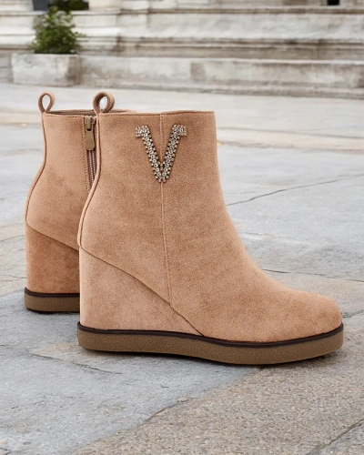 Royalfashion Дамски ботуши на токчета Nerias