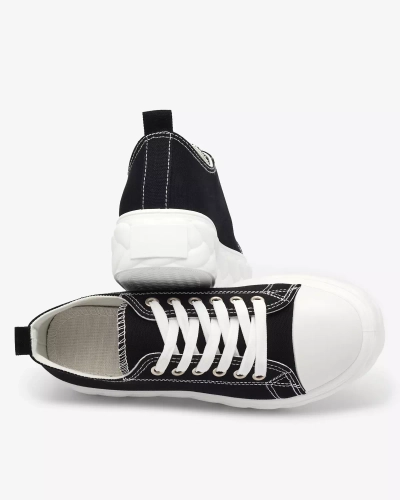 Royalfashion Черни дамски кецове на платформа Merija