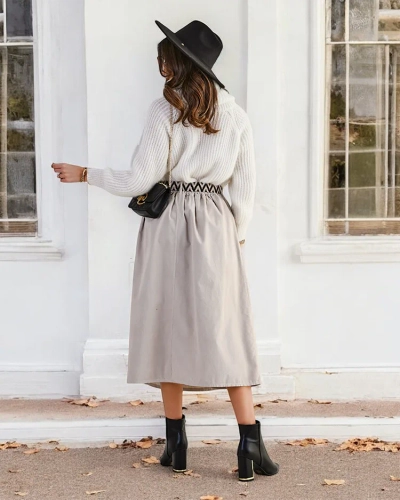 Рокля за жени на Роялфешън в средна дължина а' ла кадифе