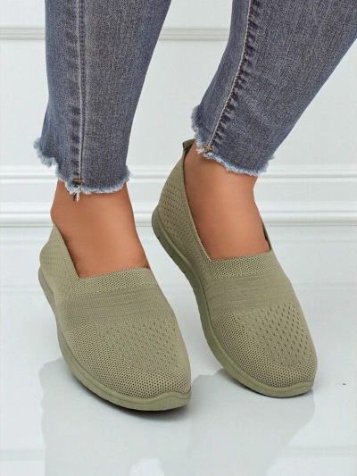Дамски мокасини Gaia Verde – удобни зелени обувки от плат на равна подметка