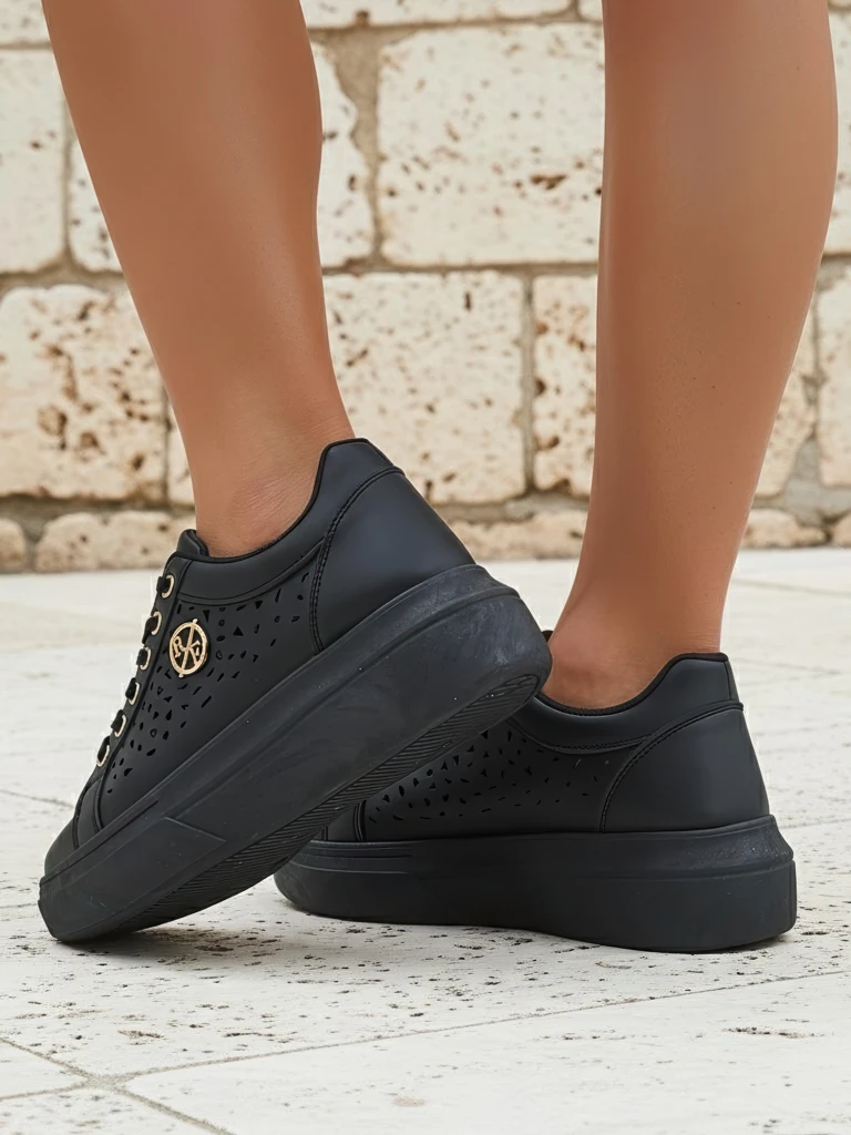 Дамски сникърси Kalista Nero – черни платформи от еко кожа, пролетна колекция