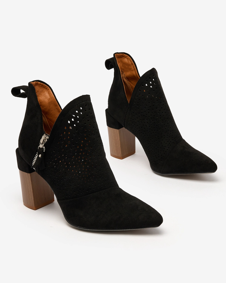 Royalfashion Черни дамски ботуши с висок ток Swerros