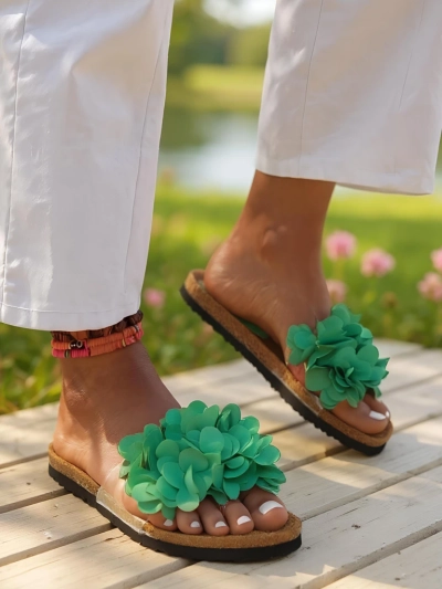 Royalfashion Дамски чехли с цветчета Flora Soft