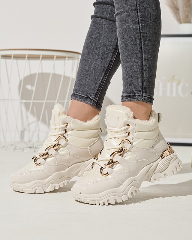 Кремави дамски зимни спортни обувки a'la trappers Mertika - Обувки