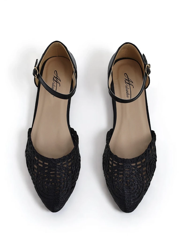 Royalfashion Дамски ажурни сандали Lare