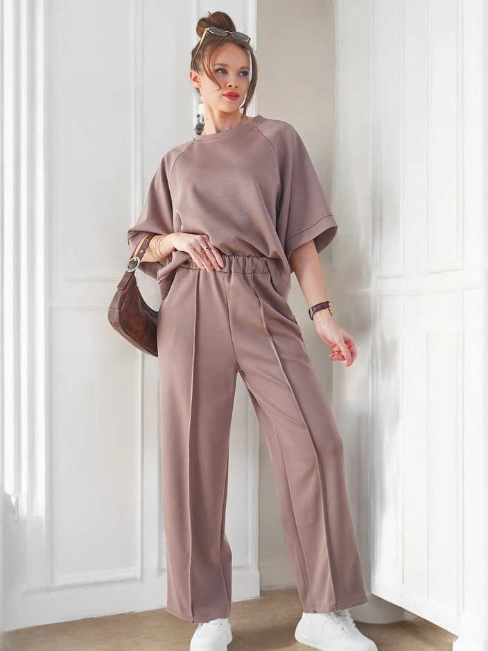 Royalfashion женски комплект с къс ръкав и широки панталони