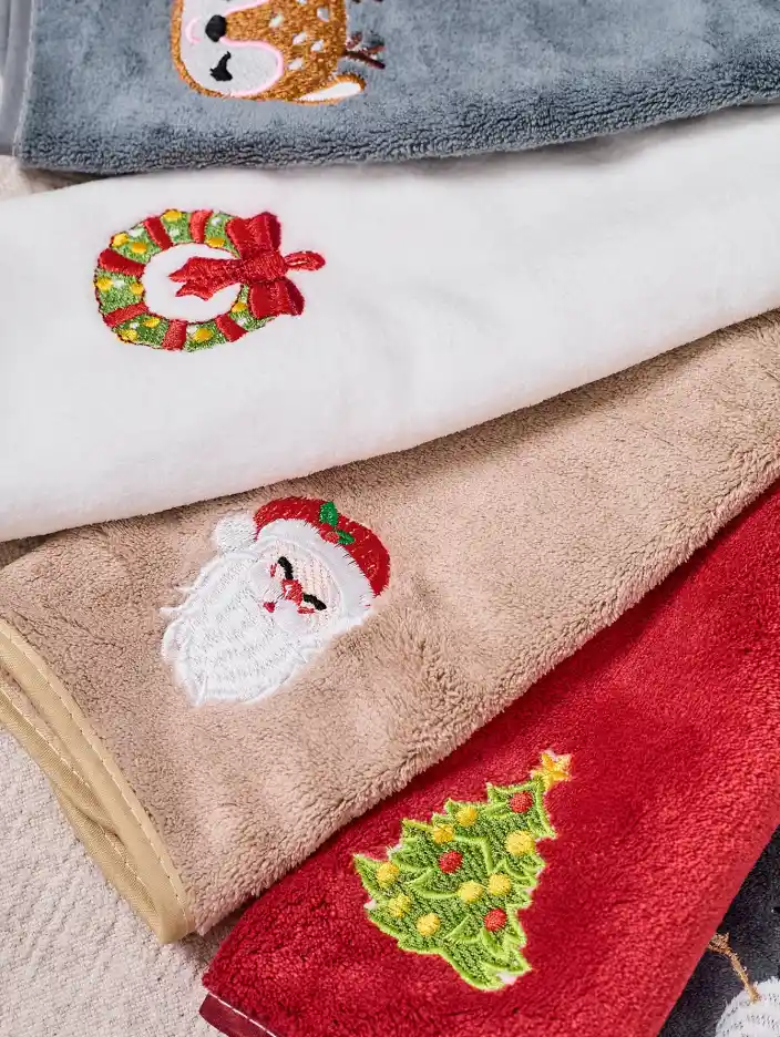 Royalfashion Коледен комплект хавлии Весели празници