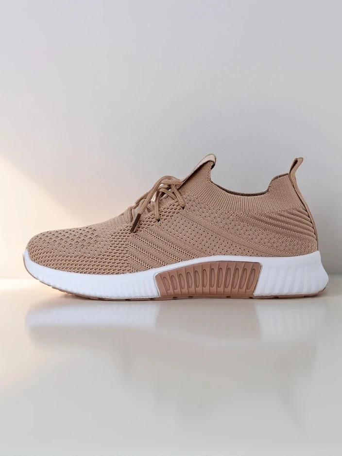 Дамски сникърси Aristea светлокафяви плосък ток плат 3 см