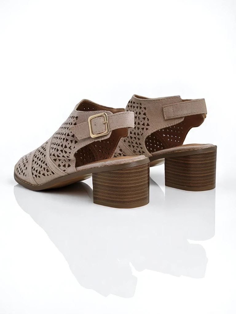 Royalfashion Дамски сандали на нисък ток, ажурни Elira