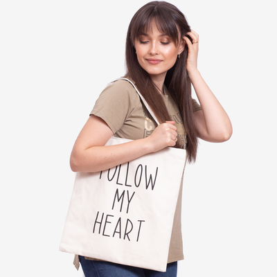 Biała materiałowa torba z napisem - Akcesoria